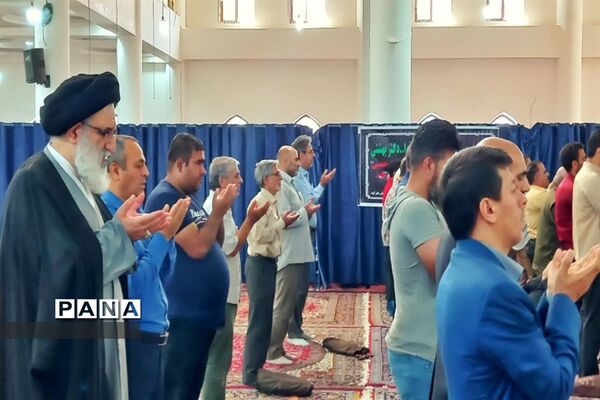 اقامه نماز عید قربان در شهرستان نظرآباد