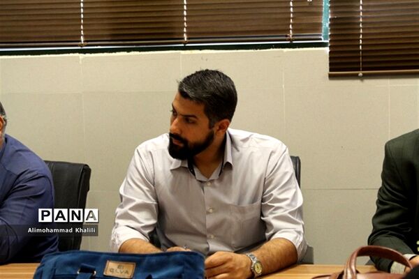جلسه برنامه‌ریزی برگزاری مرحله قطبی‌ بازی‌های فکری سرگرمی رویش‌