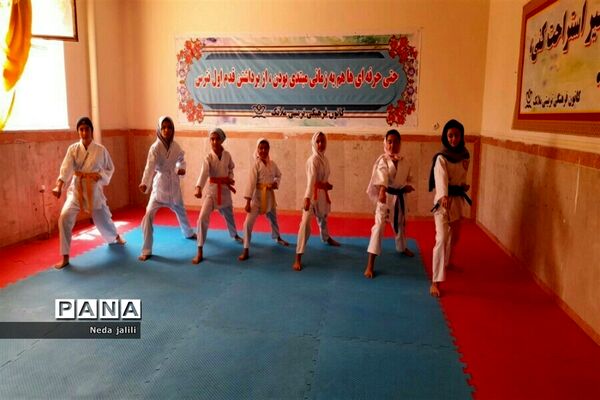 آغاز کلاس‌های متنوع اوقات فراغت در کانون ملائک شهرستان‌ قرچک