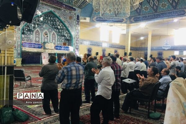 نماز عید قربان در مصلی صاحب‌الزمان شهرستان بهارستان
