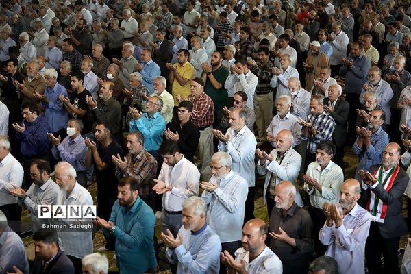 اقامه نماز عید سعید قربان در دانشگاه تهران