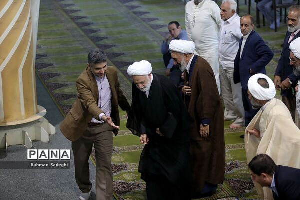 اقامه نماز عید سعید قربان در دانشگاه تهران