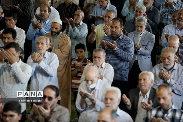 اقامه نماز عید سعید قربان در دانشگاه تهران
