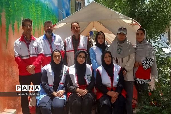 برپایی ایستگاه‌سلامت توسط جمعیت هلال‌احمر قرچک در روستای ولی‌آباد