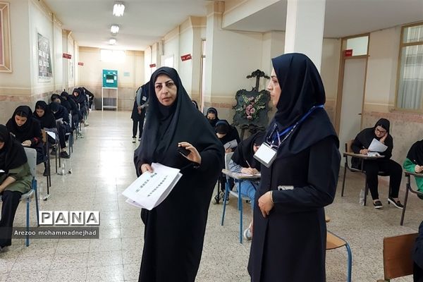 برگزاری آزمون نمونه‌دولتی در هنرستان‌ کمال شهرستان‌ قرچک