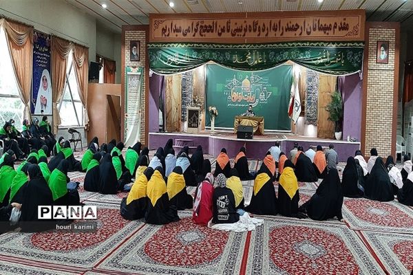 سفر دانش‌آموزان زیارت اولی شهرستان مانه و سملقان به حرم امام رضا(ع)