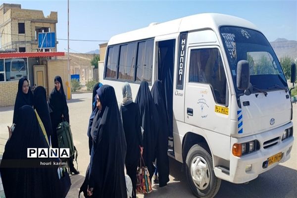 سفر دانش‌آموزان زیارت اولی شهرستان مانه و سملقان به حرم امام رضا(ع)