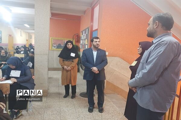برگزاری آزمون ورودی  مدارس نمونه‌دولتی  در مدرسه یادگار امام ملارد