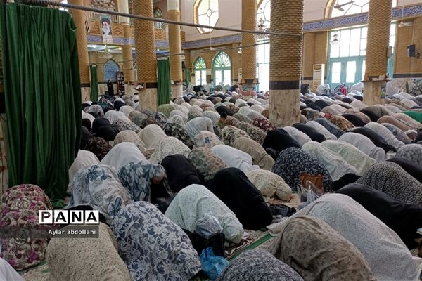 برگزاری نماز جمعه در مصلی شهرستان‌ قرچک
