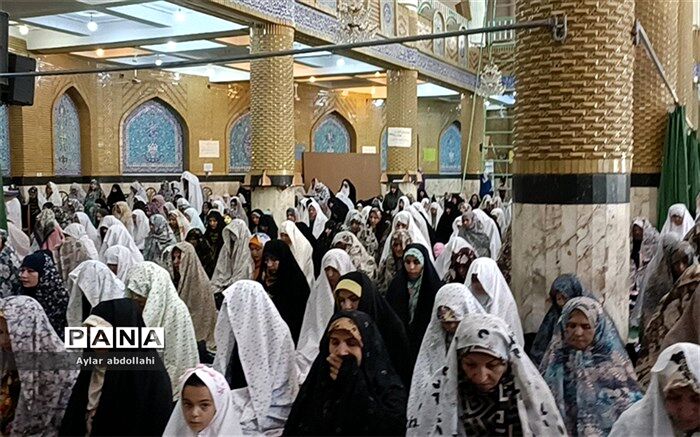 برگزاری نمازجمعه در شهرستان‌قرچک/فیلم
