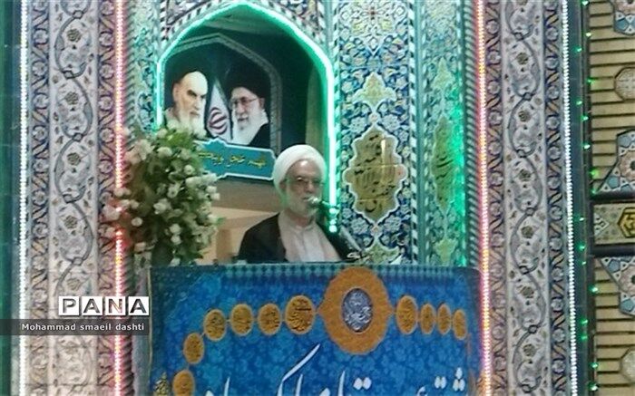 ماجرای اهانت کفار به قرآن مجید از سر استیصال و درماندگی آنان است