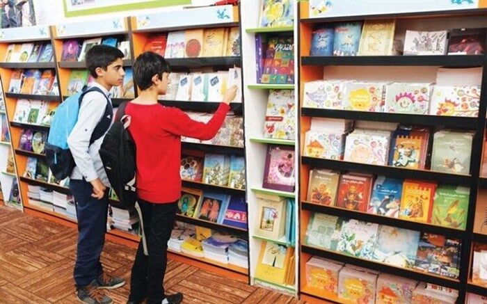 محمود حکیمی: دانش‌آموزان و نوجوانان را نباید با واژگان دشوار گیج کنیم