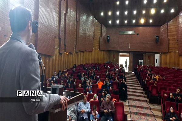 افتتاحیه کلاس‌های اوقات فراغت دانش‌آموزان ناحیه 2