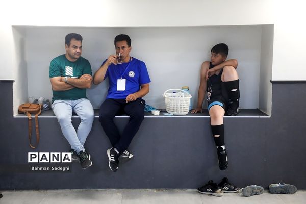 روز پایانی اولین جشنواره کشتی آزاد خردسالان جام پهلوانک‌ها