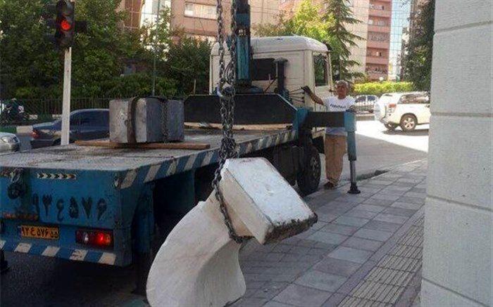 آسیب به سردیس مرحوم «پورحیدری»