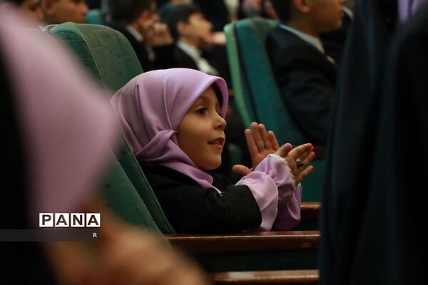 مراسم رونمایی نماهنگ «جان پیامبر»‌ در کانون جوانان بسیج سپاه تبریز
