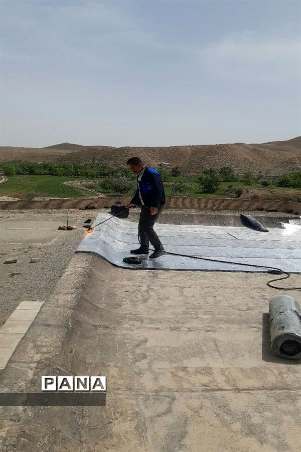 نصب بیش از 12 هزار متر لایه ایزوگام در مدارس شهرستان مرزی کلات