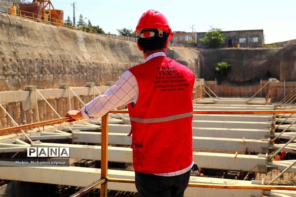 بازدید خبرنگاران از پروژه‌های خطوط مترو در تبریز