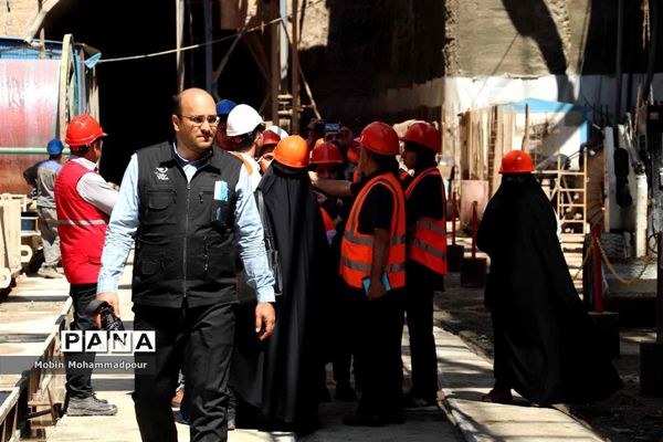 بازدید خبرنگاران از پروژه‌های خطوط مترو در تبریز