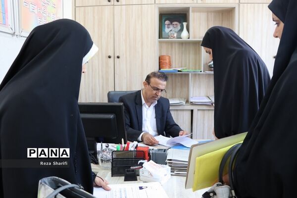 بازدید از روند بررسی مدارک گزینش آزمون استخدامی آموزش و پرورش استان بوشهر