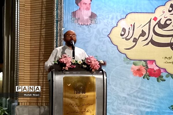 محفل ادبی مژده رحمت در آرامگاه شهید‌مدرس کاشمر