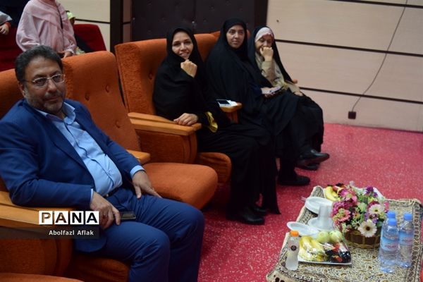 آیین اختتامیه جشنواره نوجوان سالم، سفیران سلامت و یاریگران زندگی