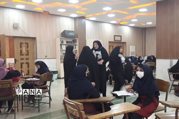 ‌مرحله نیمه‌نهایی لیگ علمی پایا در مدرسه امام محمد‌باقر(ع) اصفهان