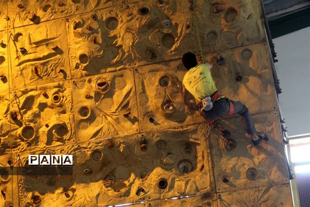 آیین افتتاحیه پایگاه اوقات فراغت دانش‌آموزان شهرستان ساری