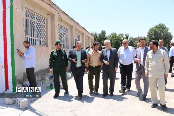 بازدید مدیرکل آموزش و پرورش آذربایجان غربی از مدارس شهرستان خوی