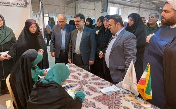 اداره کل کتابخانه‌های عمومی آذربایجان‌غربی در نمایشگاه تخصصی «گوهر شاد» میزبان مردم است