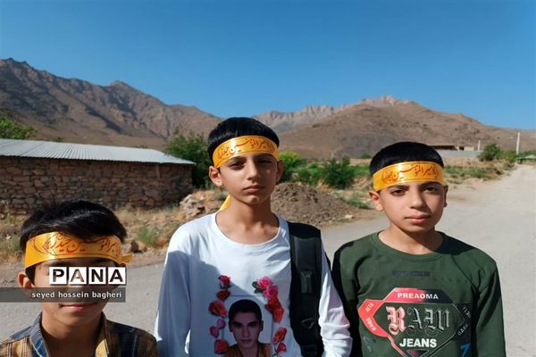 کوهپیمایی دانش‌آموزان اشکذری به یاد ۶۶ کودک شهید سانحه تروریستی هواپیمایی ایرباس سال ۱۳۶۷
