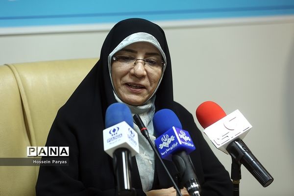 نشست خبری معاون آموزش ابتدایی