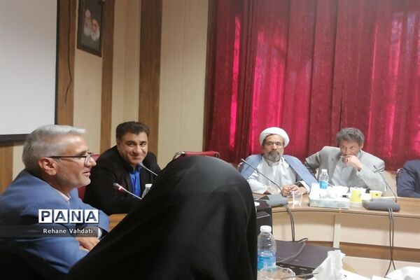 جلسه گردهمایی مسئولان سوادآموزی استان خراسان رضوی