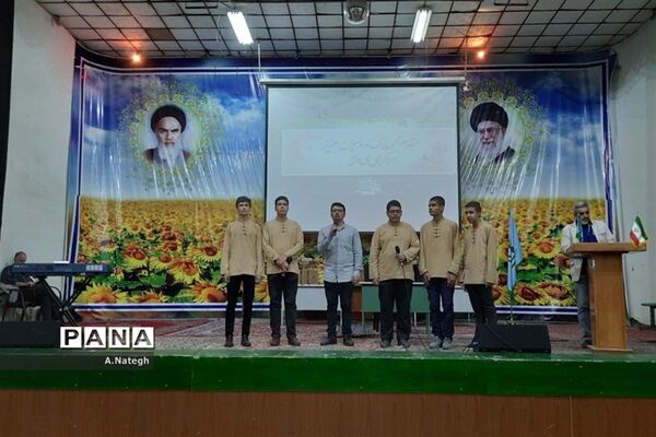 جشن فارغ‌التحصیلی پایه دوازدهم مدرسه ۱۷ شهریور