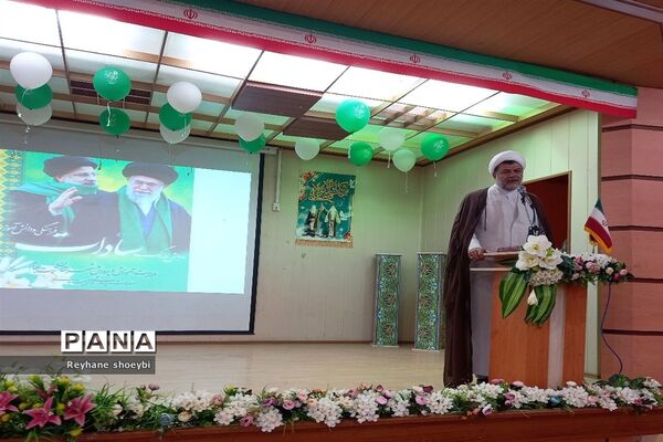 همایش تجلیل از سادات فرهنگی و دانش‌آموز در تربت جام