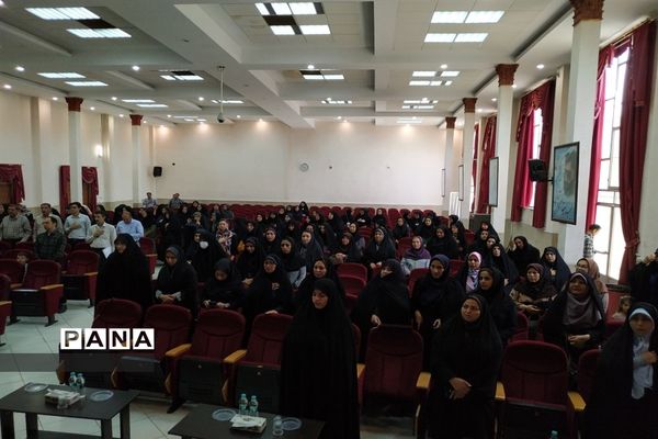 جشن بزرگ غدیرخم و تکریم سادات در آموزش و پرورش شهرستان شاهین‌شهر