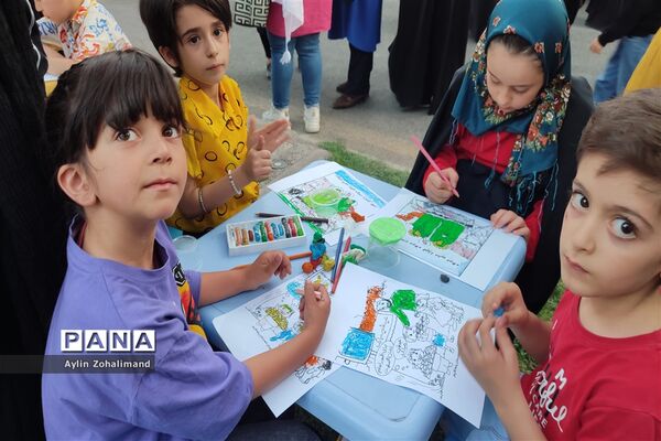 نمایشگاه عید غدیر در مصلای شهرستان رباط‌کریم