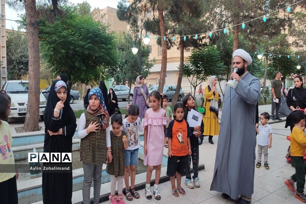 نمایشگاه عید غدیر در مصلای شهرستان رباط‌کریم