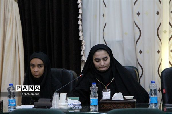 برگزاری دومین نشست مجلس دانش‌آموزی دختران استان یزد