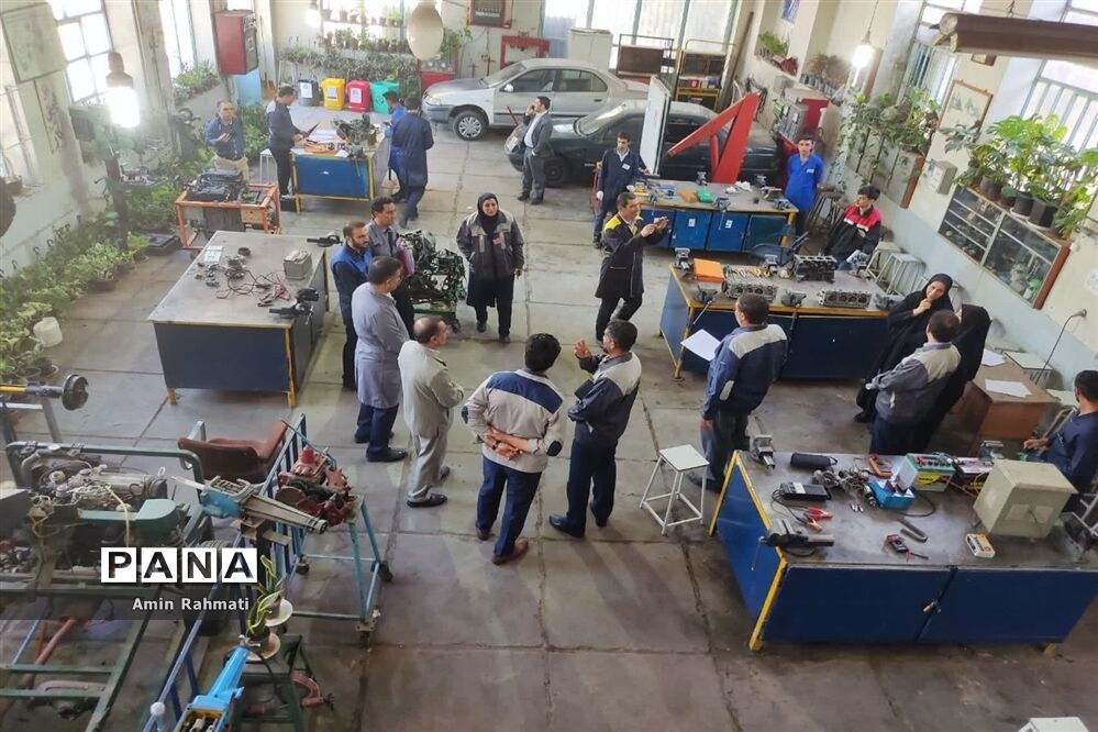 برگزاری مسابقات علمی مهارتی هنرستان‌های استان فارس