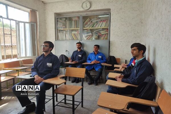 برگزاری مسابقات علمی مهارتی هنرستان‌های استان فارس