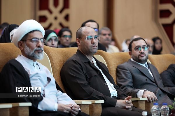 آیین ارسال 845 هزار جلد کتاب به کتابخانه‌های مناطق محروم سراسر کشور