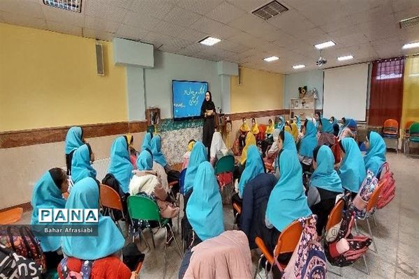 کسب رتبه منتخب کشور رویداد بین‌المللی الف‌ تا، توسط مدرسه یاس نبی در شهرستان رباط‌کریم