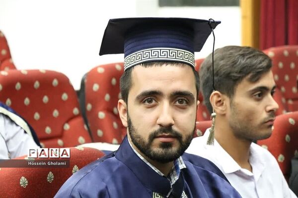 جشن دانش‌آموختگی 205 دانشجو‌معلم پردیس علامه طباطبایی بوشهر