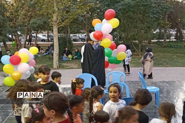 برپایی غرفه‌های عشاق علی(ع) در مقبره شهدای گمنام کیانشهر