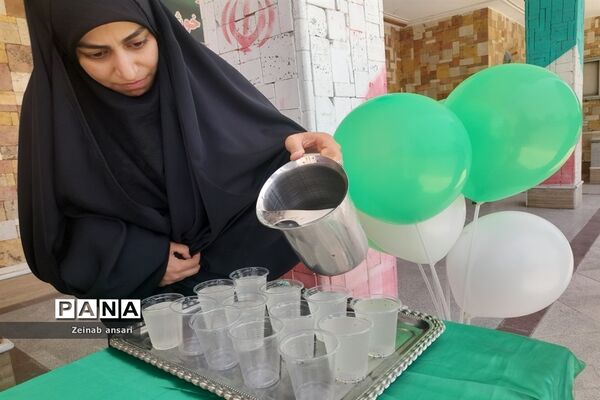 جشن من غدیری‌ام در دبیرستان فاطمیه ملارد