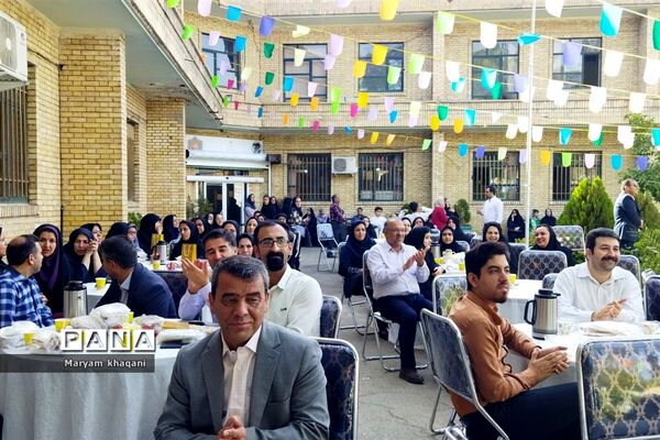 جشن عید غدیر در اداره آموزش و پرورش ناحیه سه شیراز