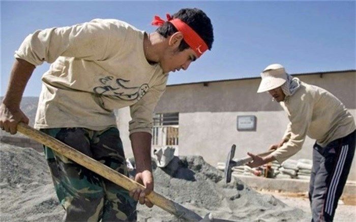 اردوی جهادی دانش‌آموزان استان مازندران در مناطق زلزله‌زده خوی/فیلم