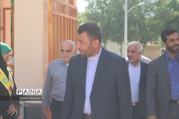 همایش  منتخبین دومین دوره طرح دانش‌آموز تراز انقلاب اسلامی  در بوشهر