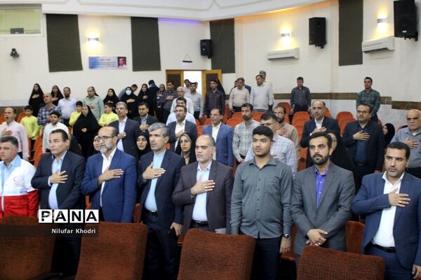 همایش  منتخبین دومین دوره طرح دانش‌آموز تراز انقلاب اسلامی  در بوشهر